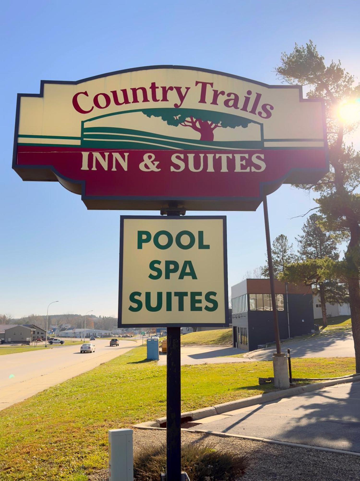 Country Trails Inn &Suites Lanesboro Eksteriør billede